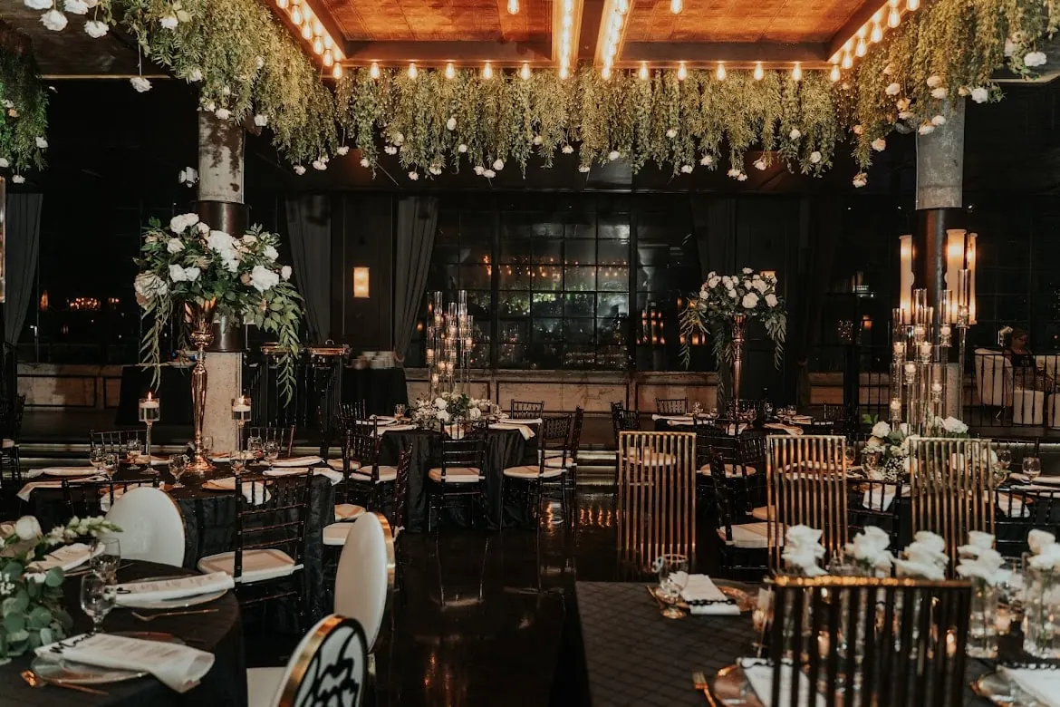 Décor & Design — V'etta Creations 15